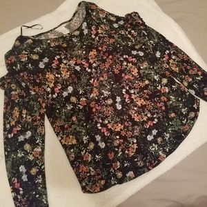 H&M LONG SLEEVED blouse